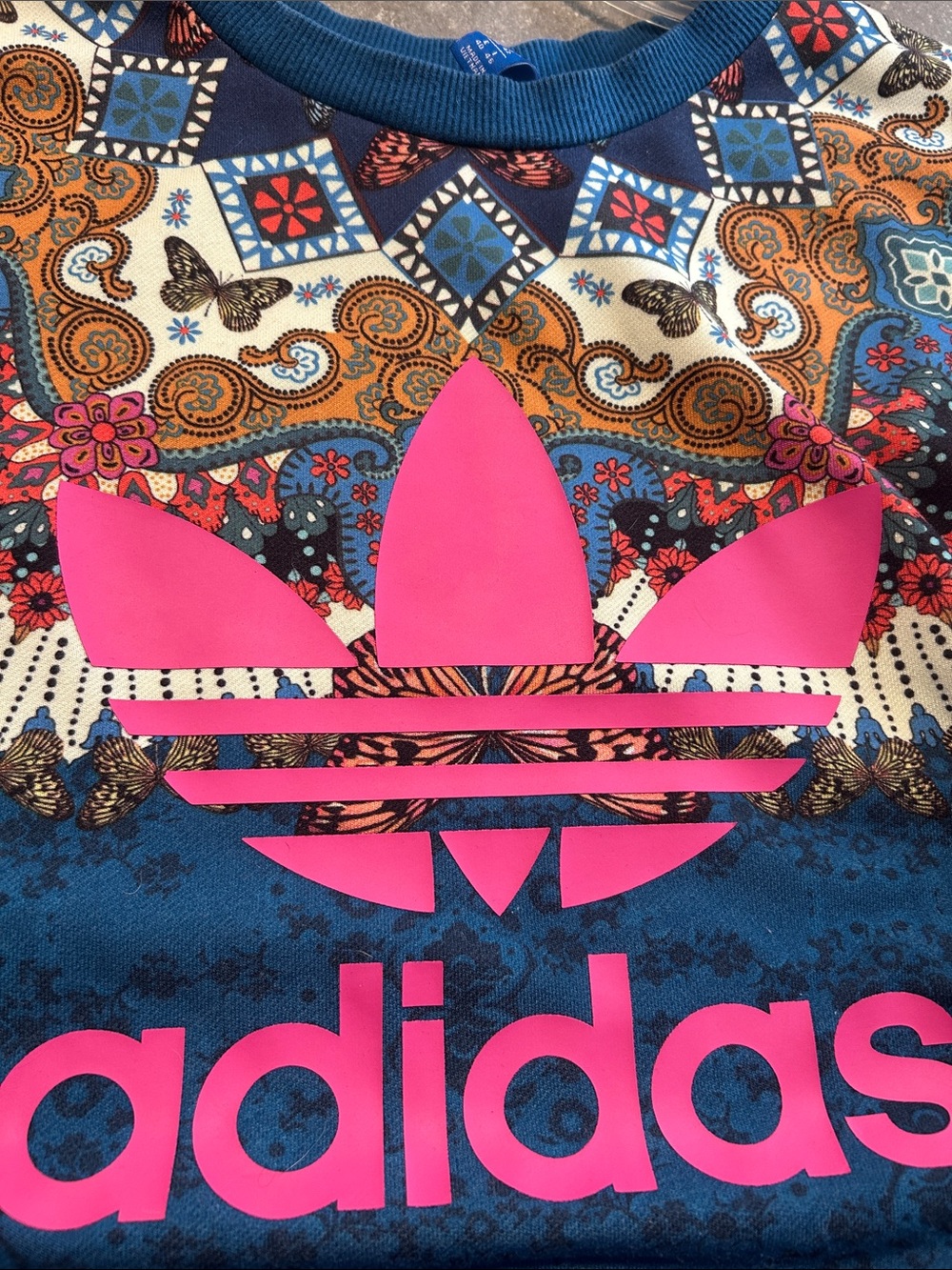 Adidas Originals x FARM Rio Borbomix sweatshirt size Medium - Picture 3 of 5